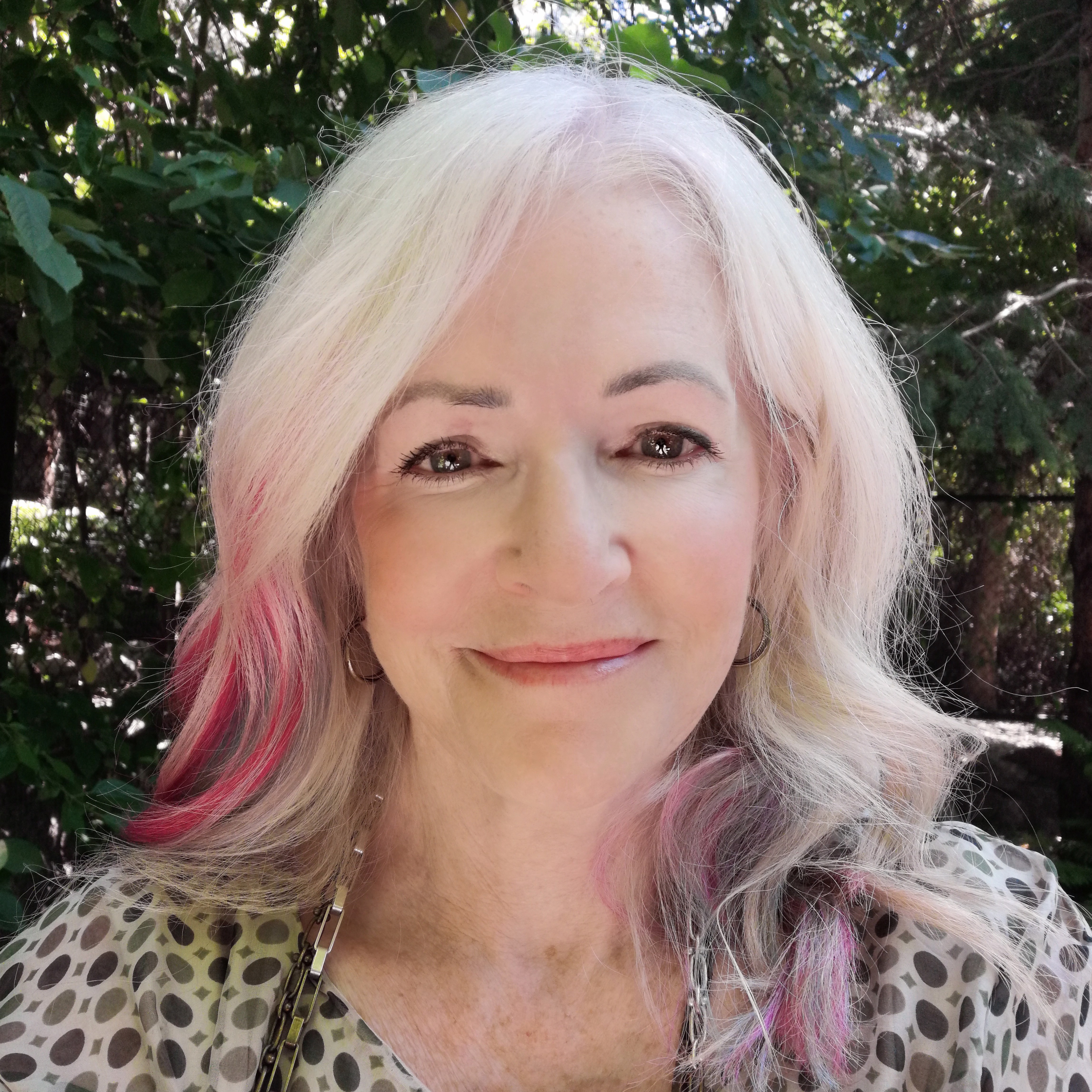 Lise Leroux, wedding officiant